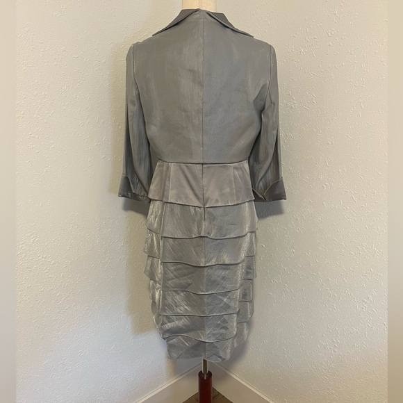 Adrianna Papell Occasions 2 Piece Knee Length Formal Dress Set - Picture 4 of 10